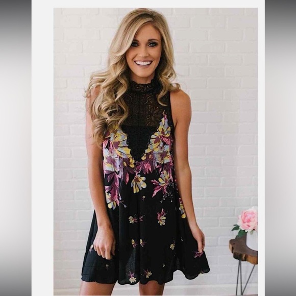 Free People Intimately Marsha Slip Dress lace details and floral Size Small - Picture 13 of 14